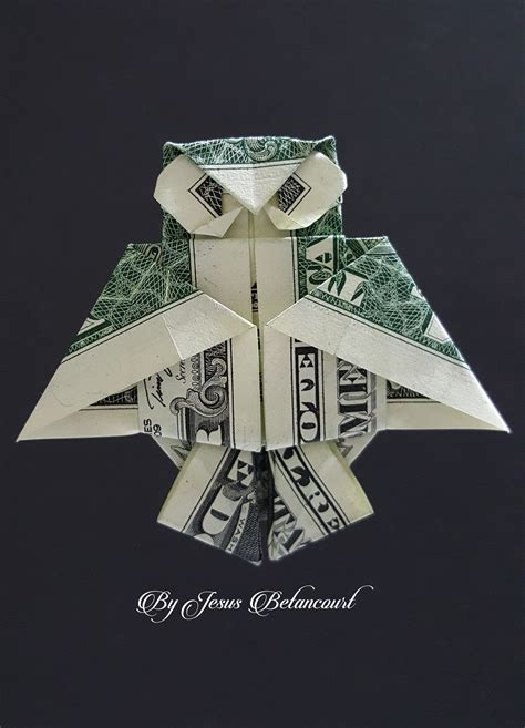 The top and bottom edges should not overlap or be folded on an angle. . Easy dollar origami